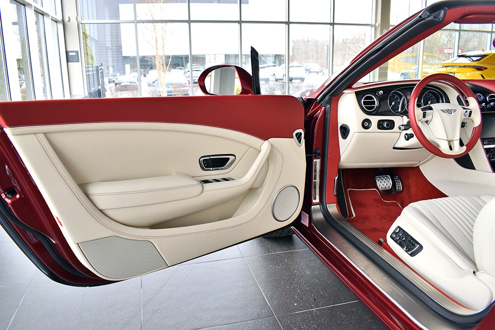 2017 Bentley Continental GT V8 Convertible Image 7