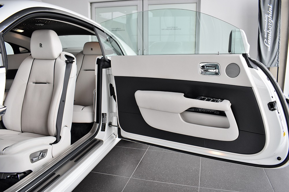2015 Rolls-Royce Wraith Image 8