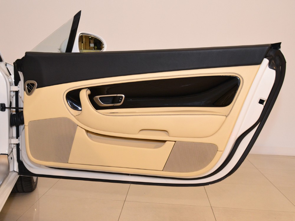 2008 Bentley Continental GT Convertible Image 27