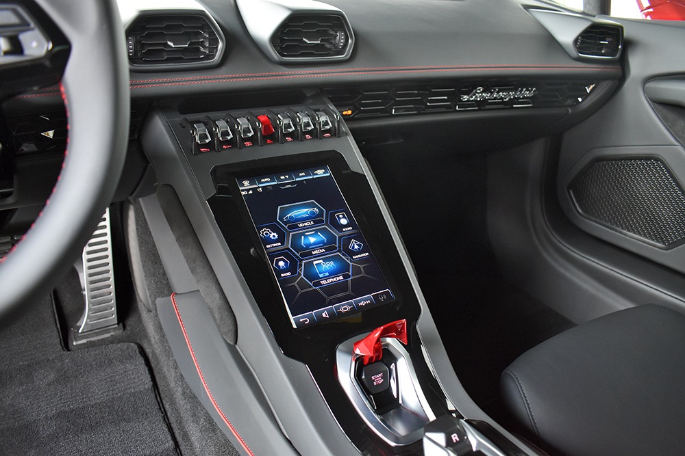 2020 Lamborghini Huracan Image 6