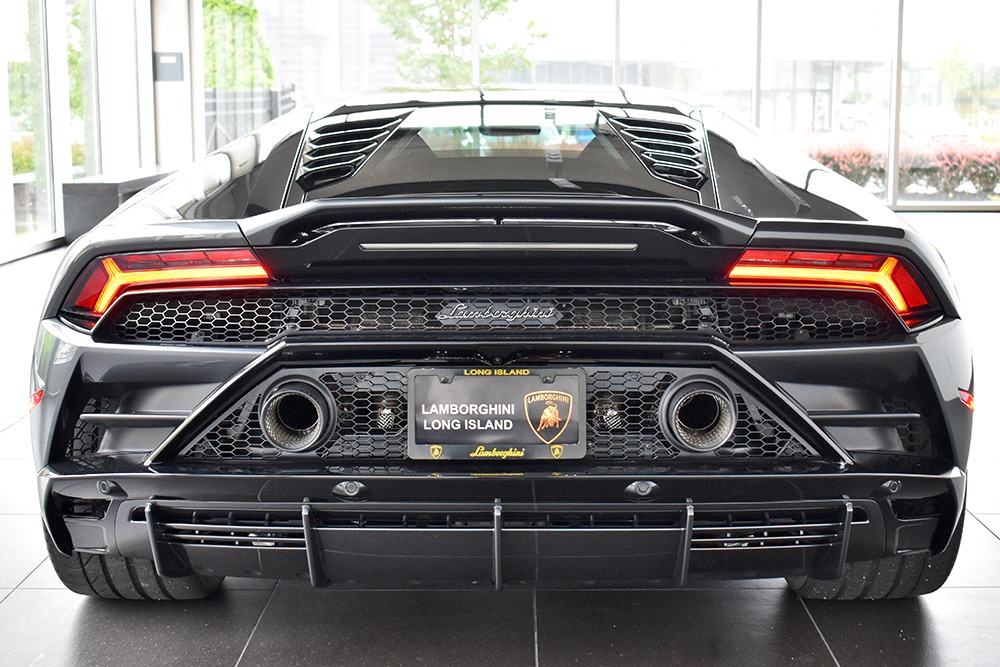 2020 Lamborghini Huracan Image 10