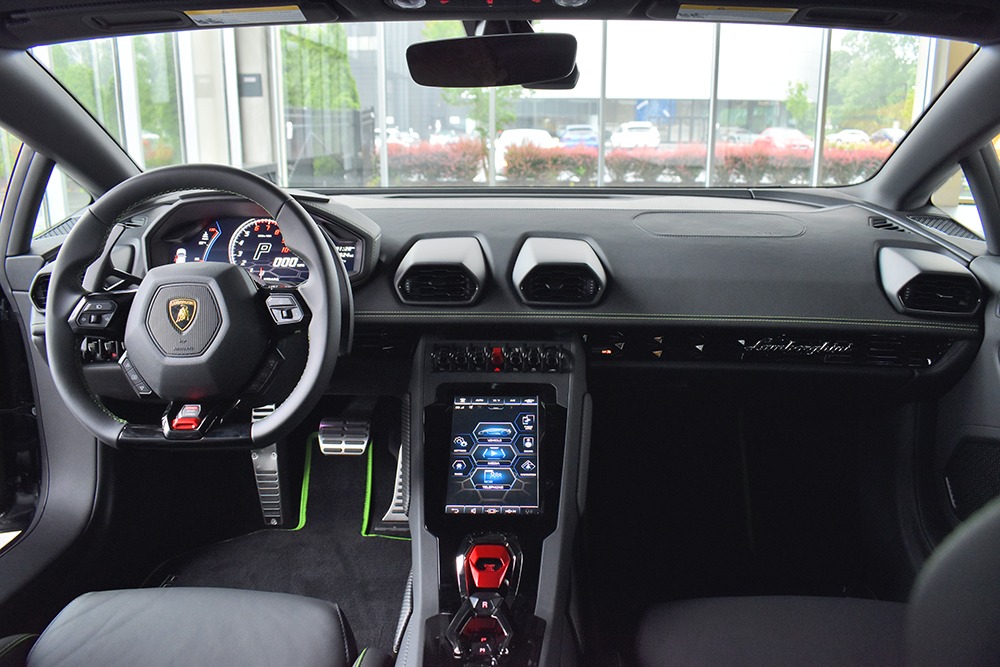 2020 Lamborghini Huracan Image 8