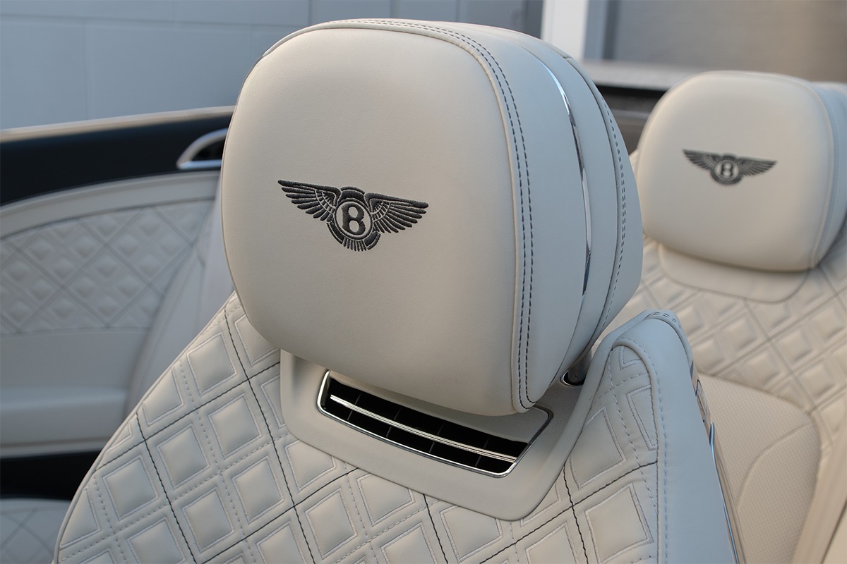 2020 Bentley Continental GT V8 Convertible Image 29