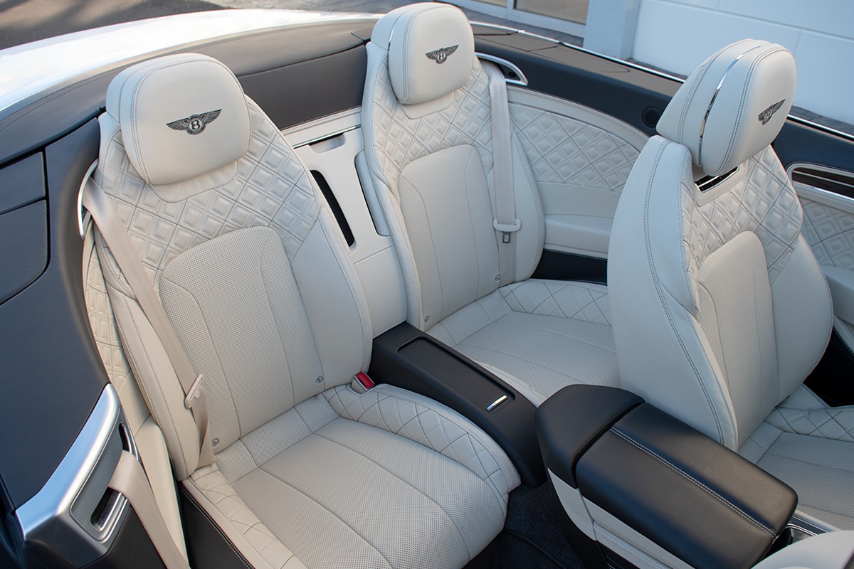 2020 Bentley Continental GT V8 Convertible Image 8