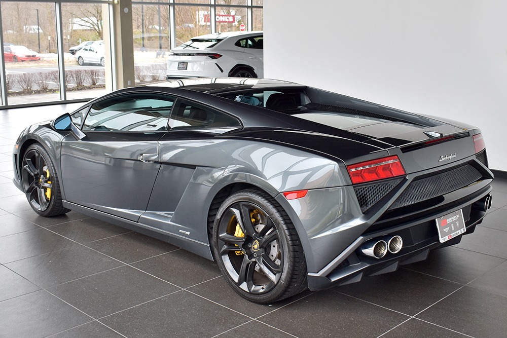 2013 Lamborghini Gallardo Image 2