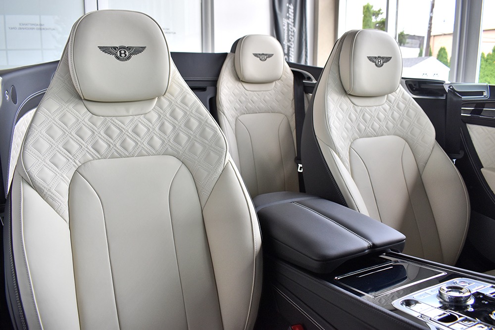 2020 Bentley Continental GT V8 Convertible Image 9