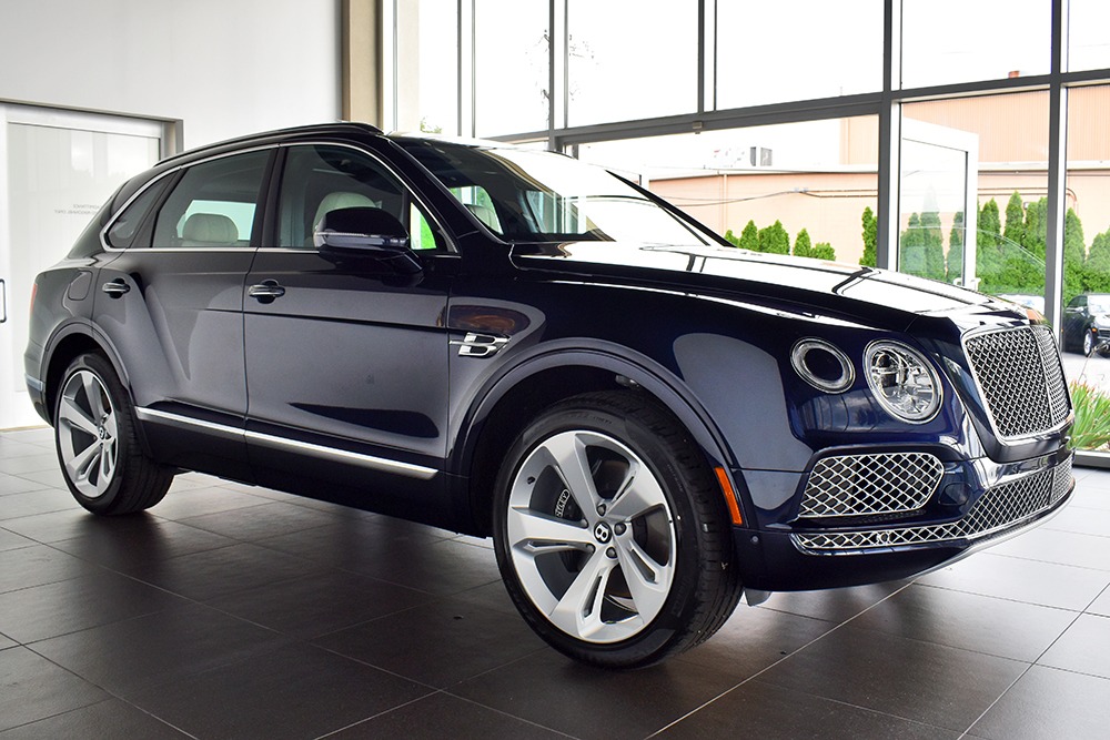 2020 Bentley Bentayga V8 Image 2