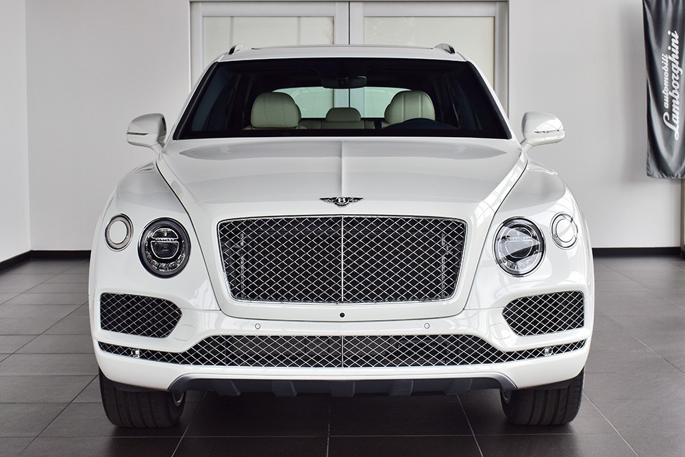 2020 Bentley Bentayga V8 Image 12