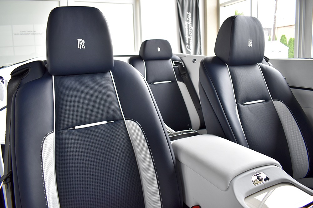 2019 Rolls-Royce Dawn Image 10