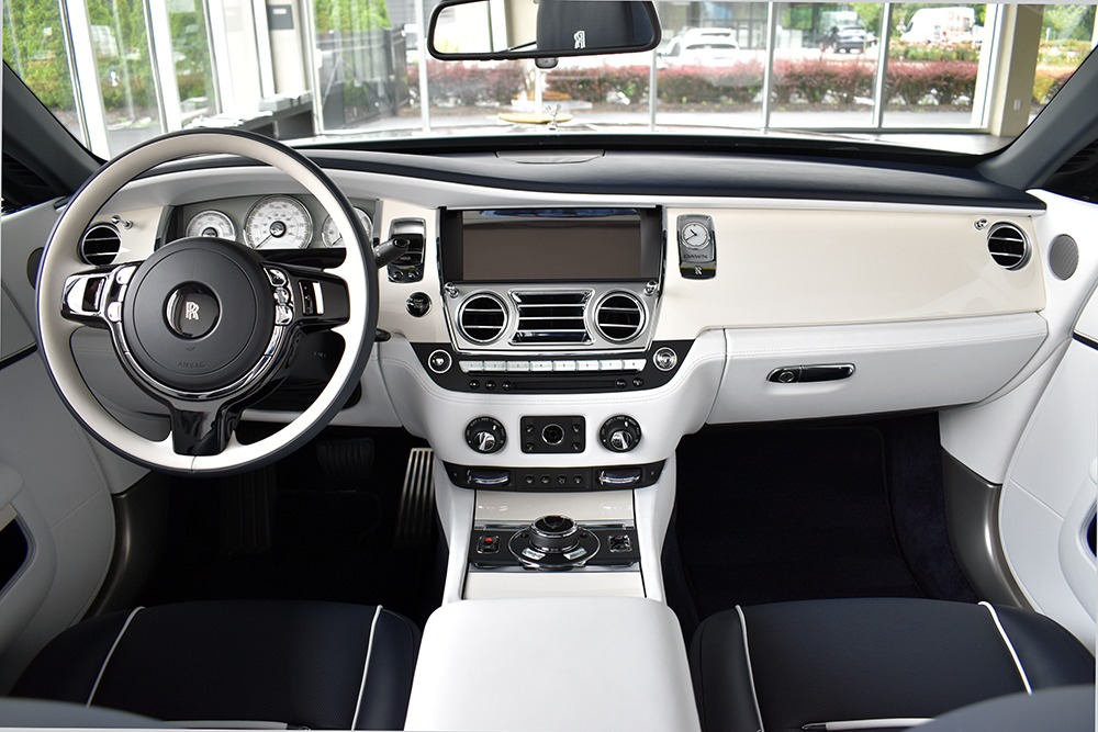2019 Rolls-Royce Dawn Image 12