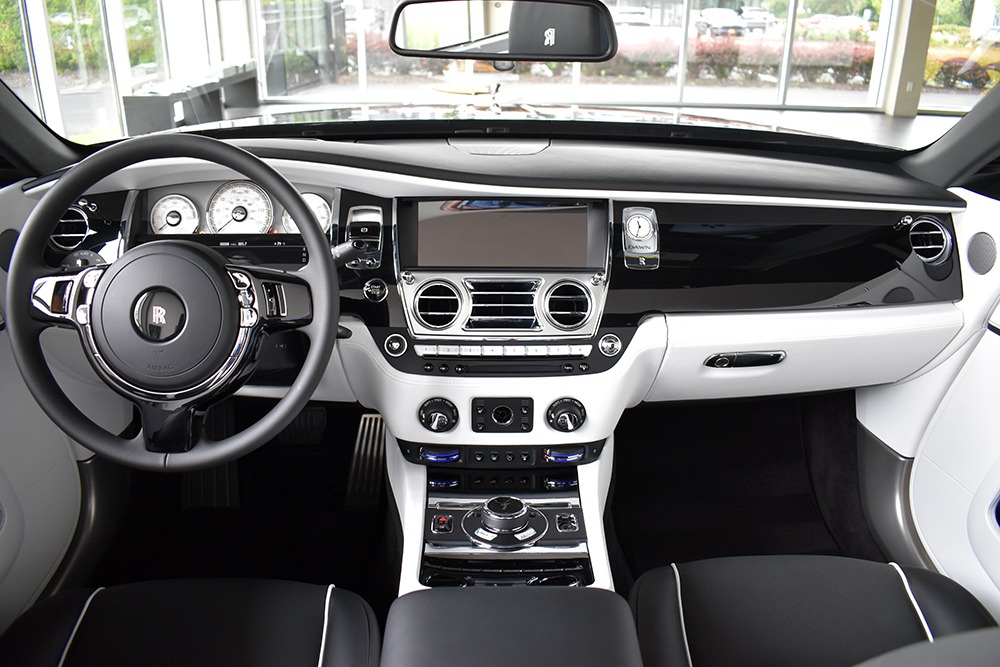 2019 Rolls-Royce Dawn Image 12