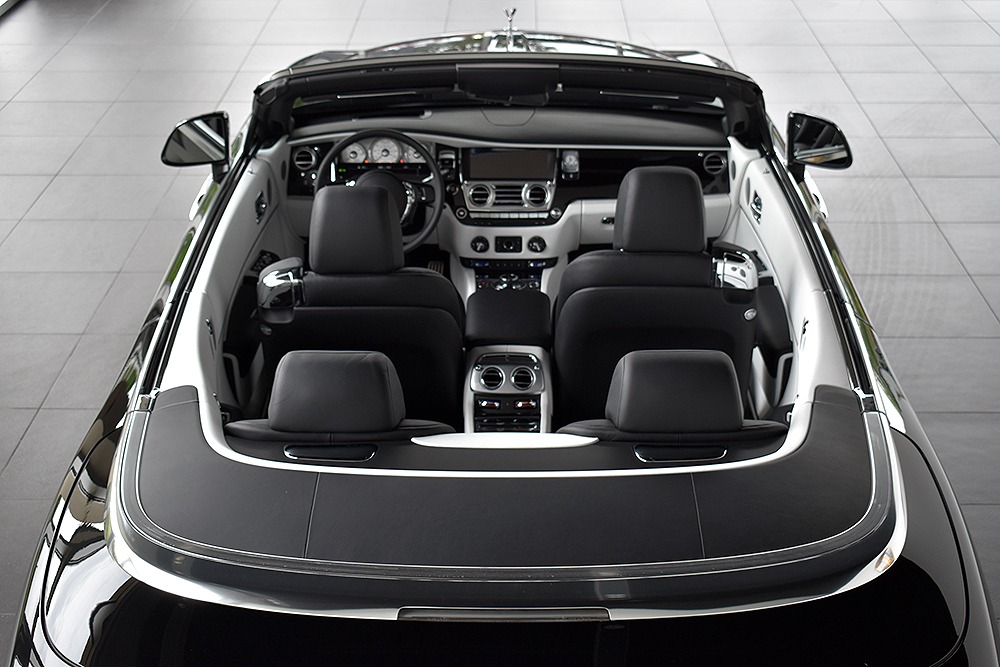 2019 Rolls-Royce Dawn Image 13