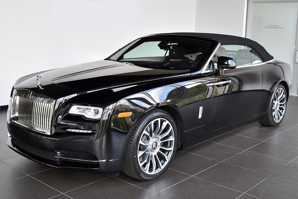 2019 Rolls-Royce Dawn Image 2