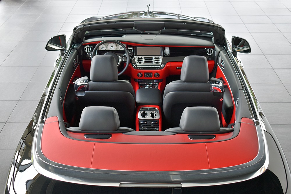 2019 Rolls-Royce Dawn Image 11