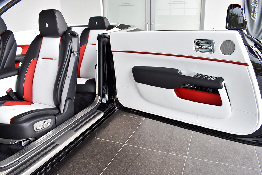 2019 Rolls-Royce Dawn Image 9
