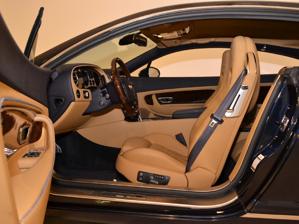 2007 Bentley Continental GT Image 13