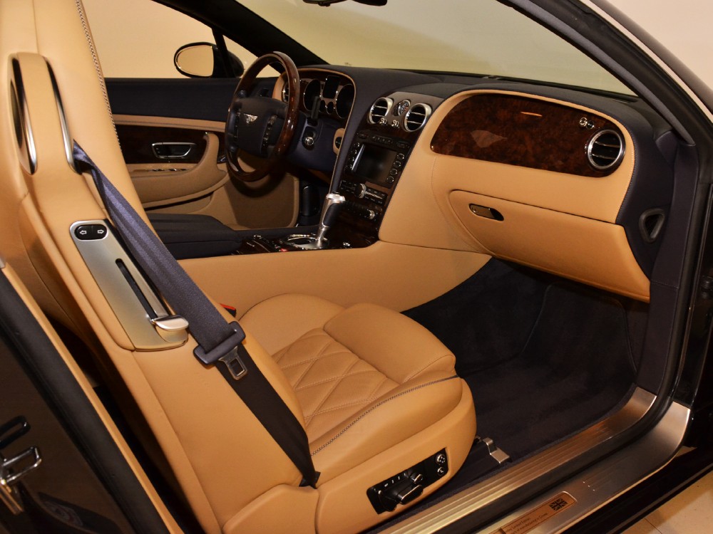 2007 Bentley Continental GT Image 16