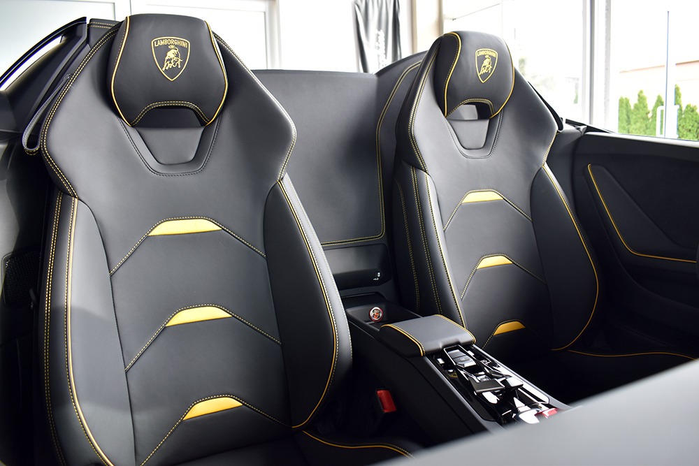 2020 Lamborghini Huracan Image 10