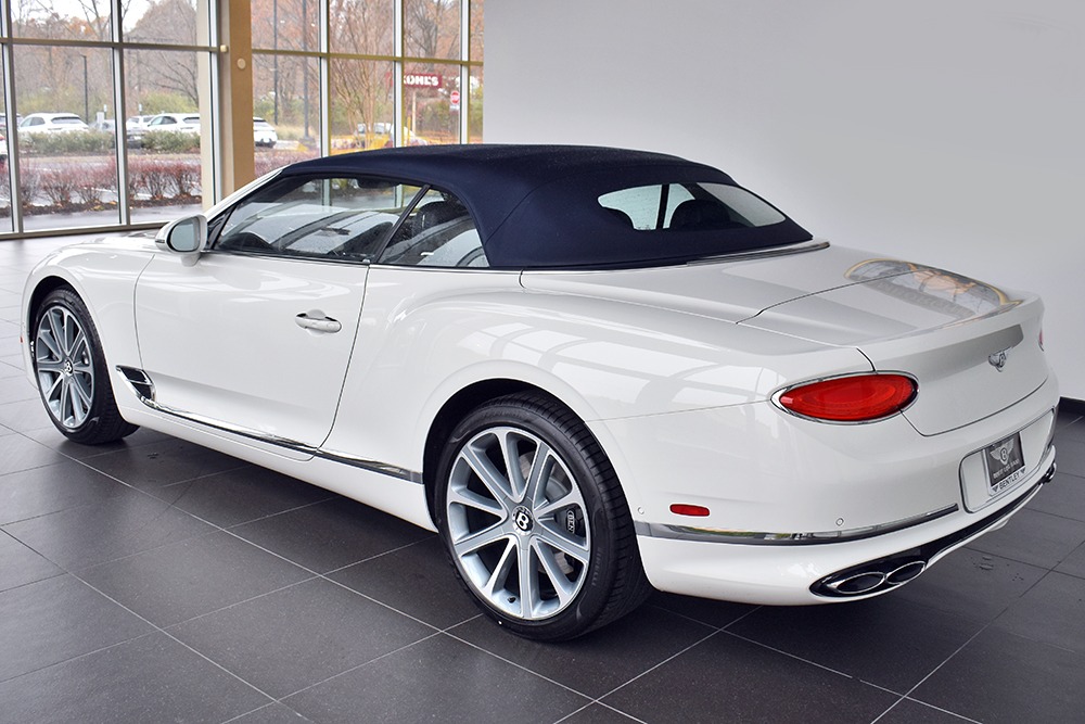 2020 Bentley Continental GT V8 Convertible Image 3