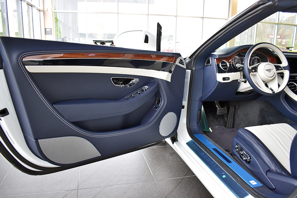 2020 Bentley Continental GT V8 Convertible Image 8