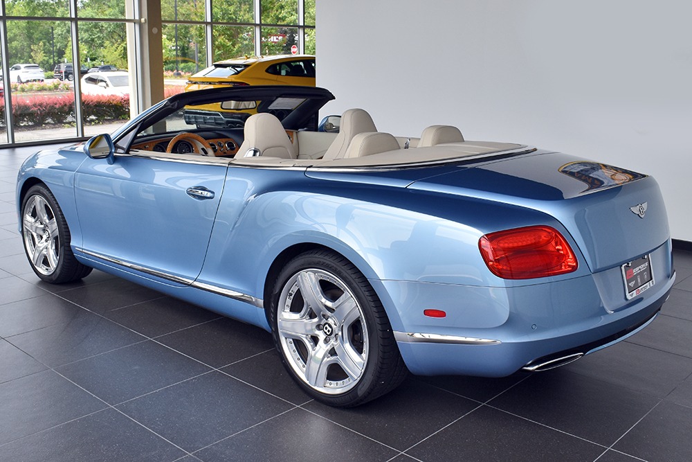2013 Bentley Continental Image 3