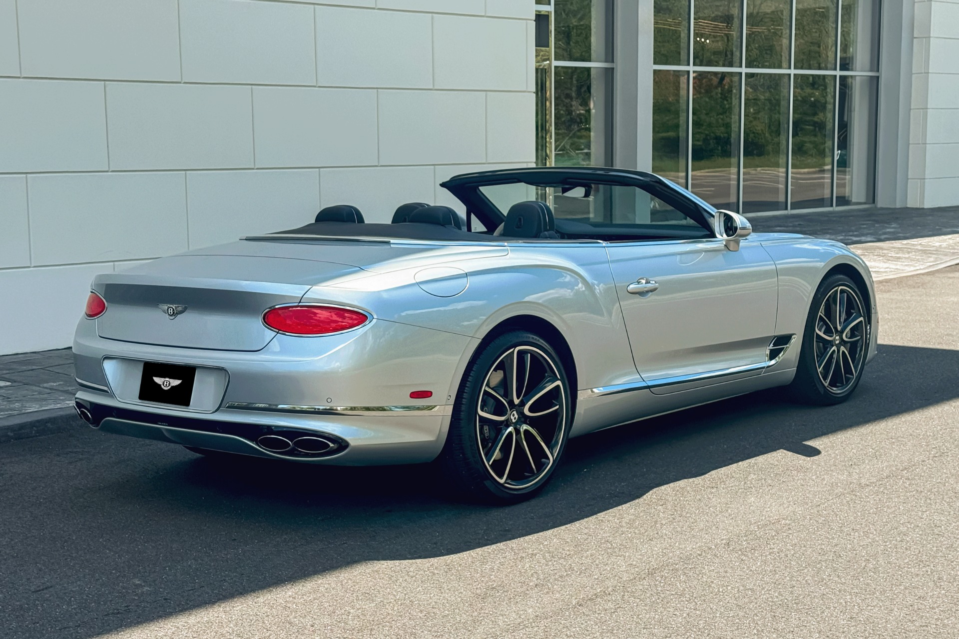 2020 Bentley Continental GT V8 Convertible Image 21