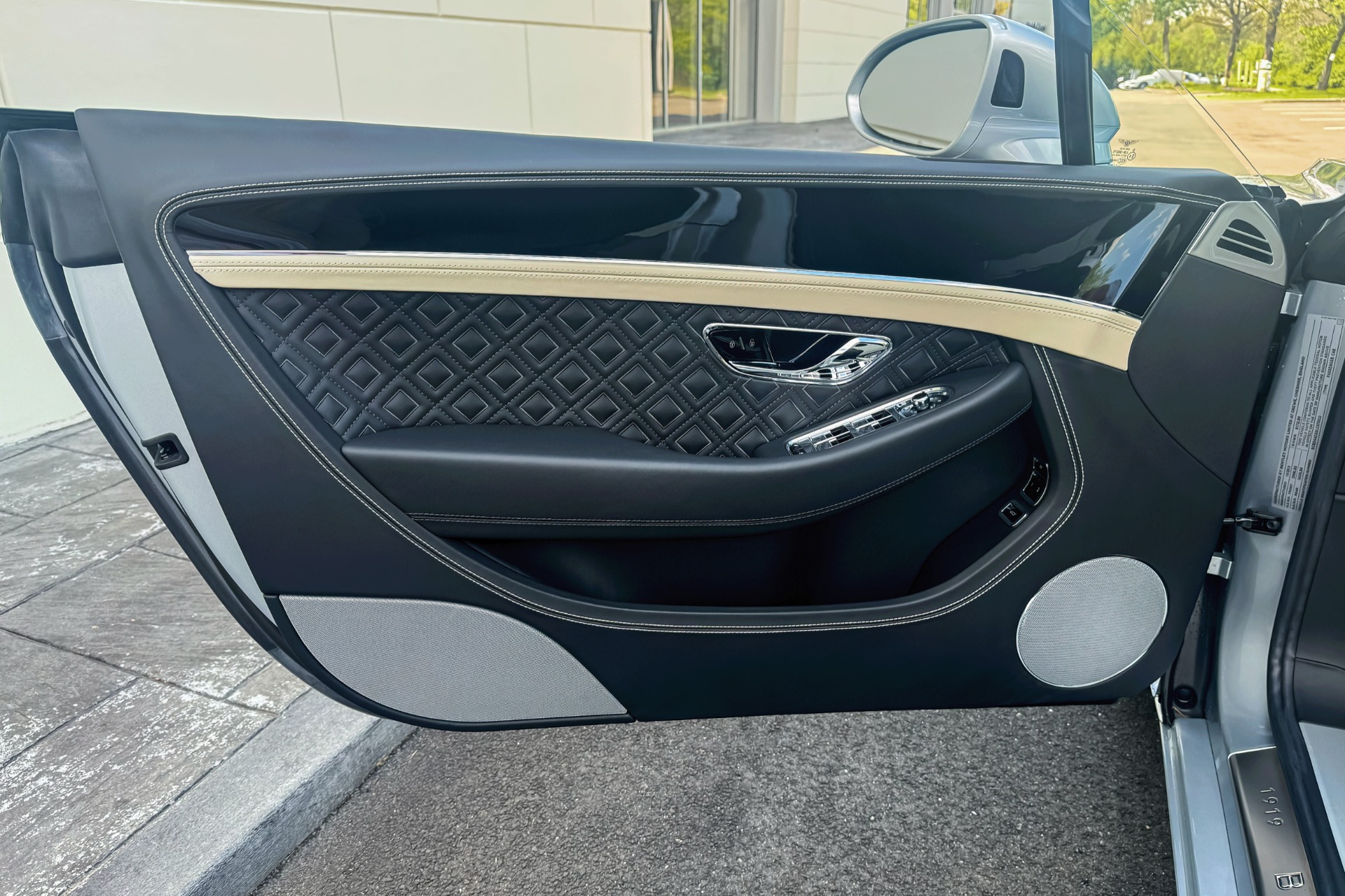 2020 Bentley Continental GT V8 Convertible Image 7