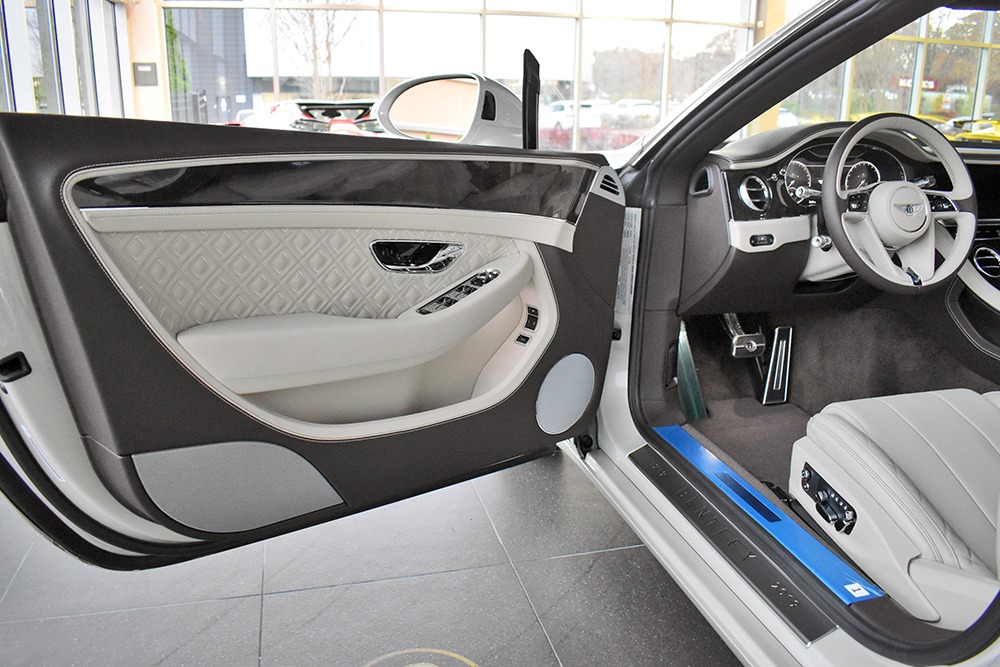 2020 Bentley Continental GT V8 Convertible Image 8