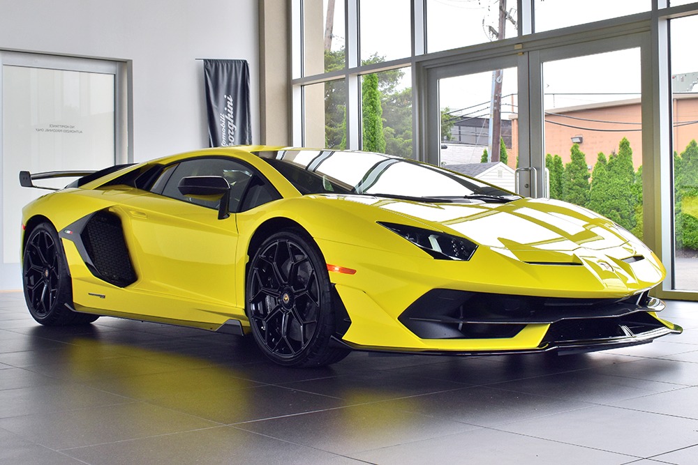 2019 Lamborghini Aventador Image 11