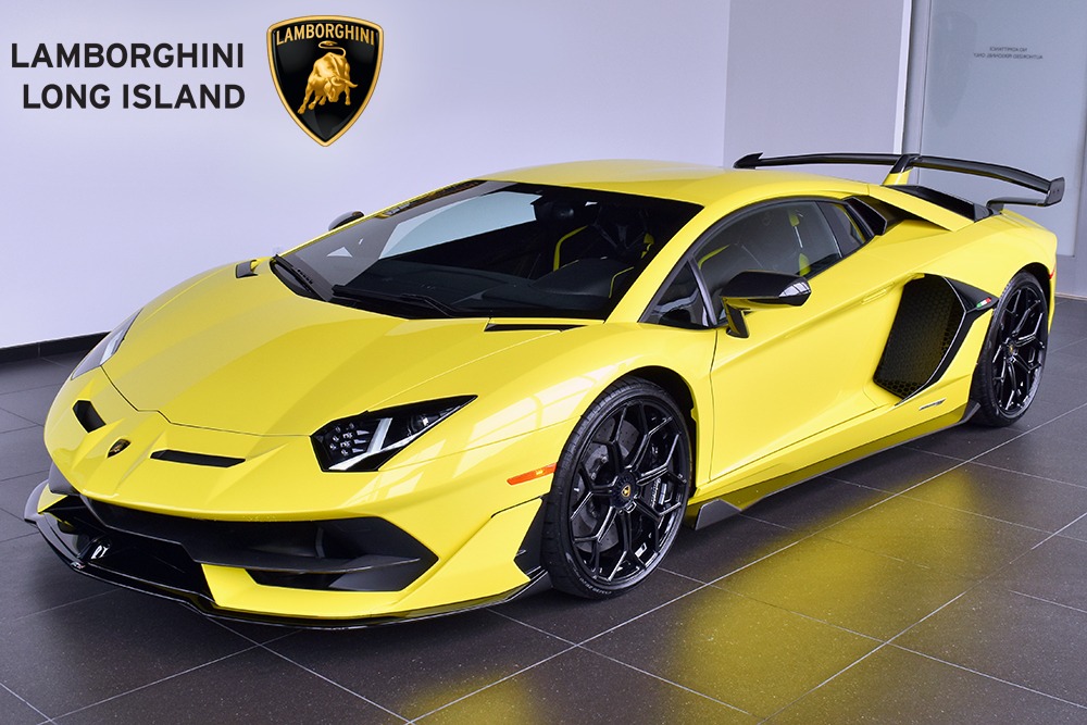 2019 Lamborghini Aventador Image 1