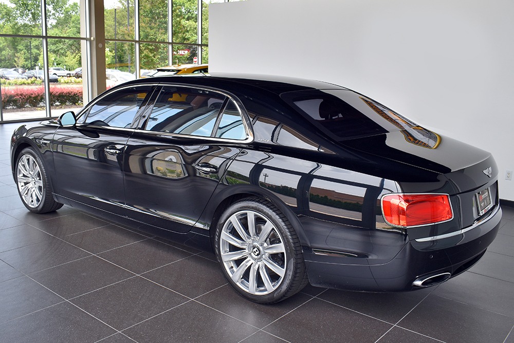 2014 Bentley Flying Spur Image 2