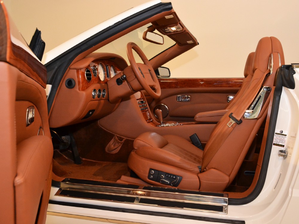 2007 Bentley Azure Image 18