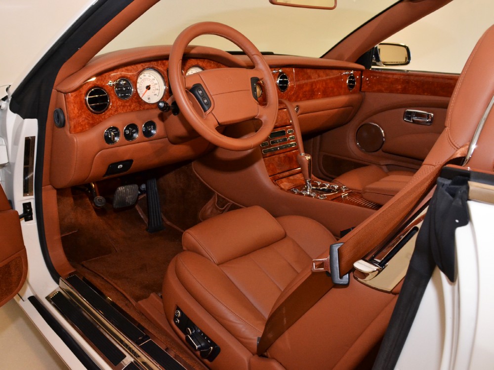 2007 Bentley Azure Image 4