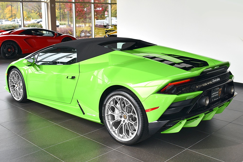 2020 Lamborghini Huracan Image 3