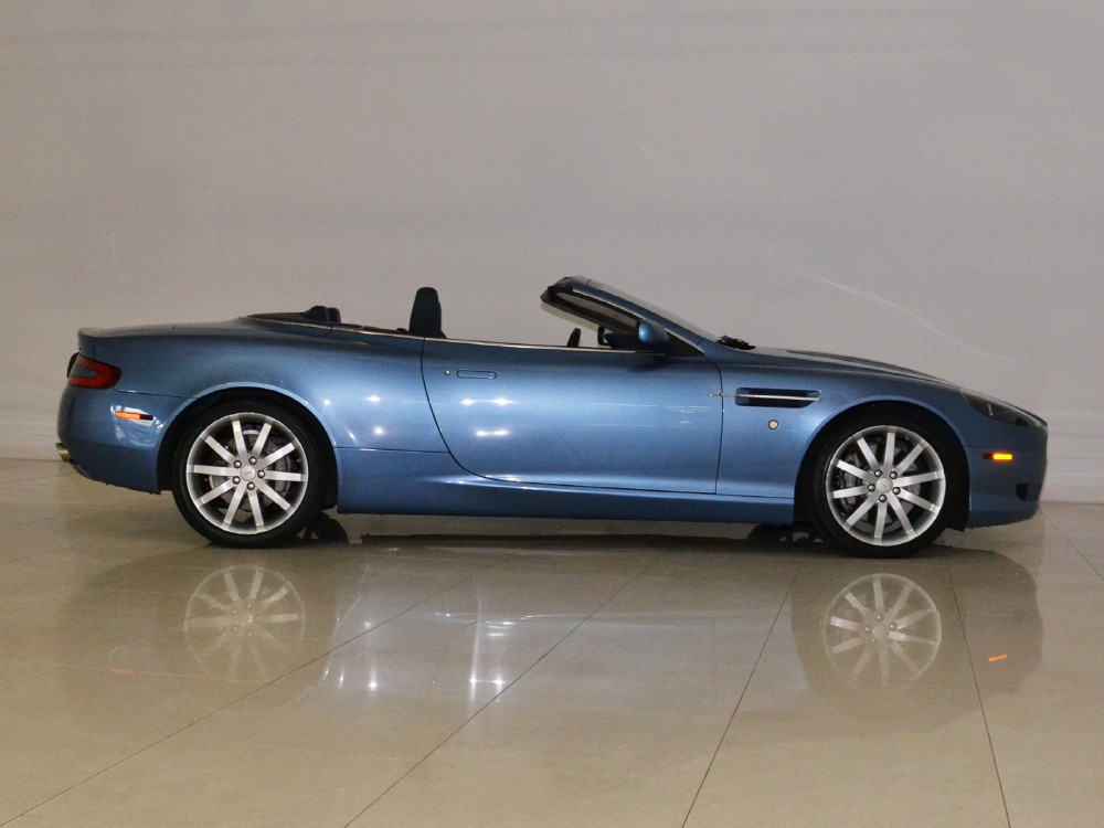 2005 Aston Martin DB9 Image 10