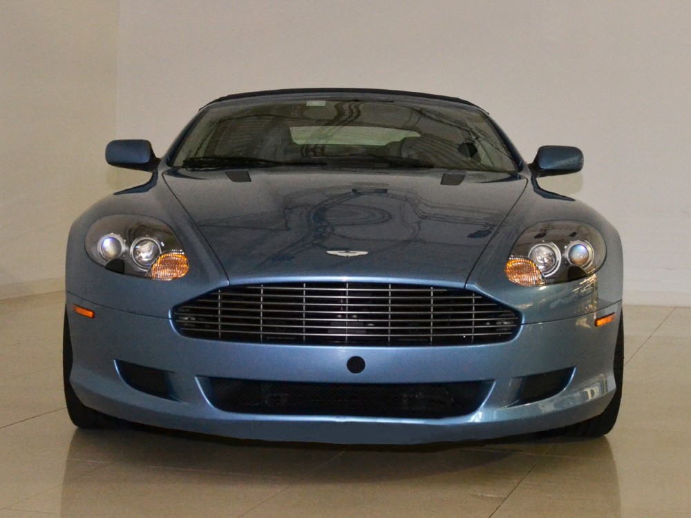 2005 Aston Martin DB9 Image 13