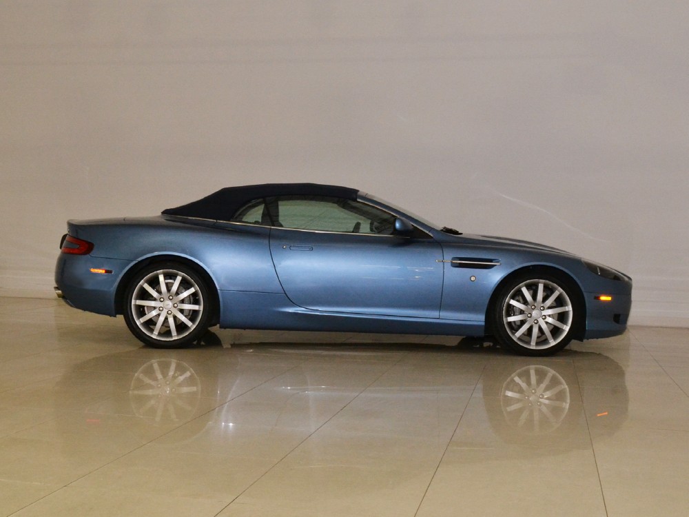 2005 Aston Martin DB9 Image 18
