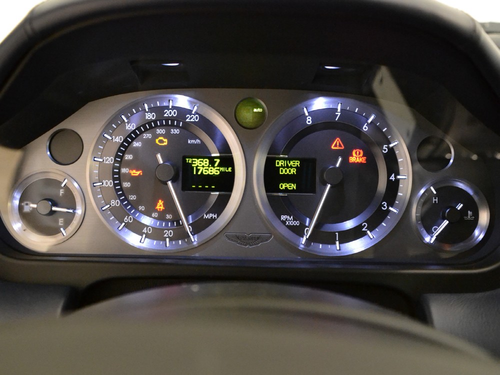 2005 Aston Martin DB9 Image 20