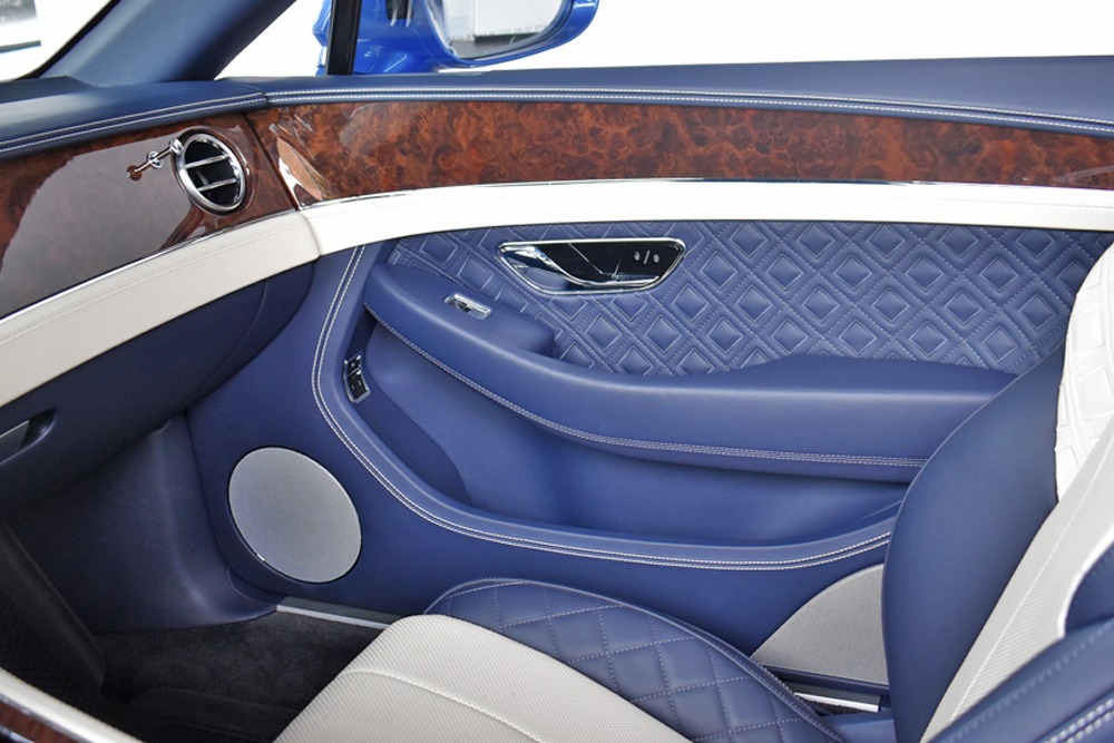 2020 Bentley Continental GT V8 Convertible Image 14