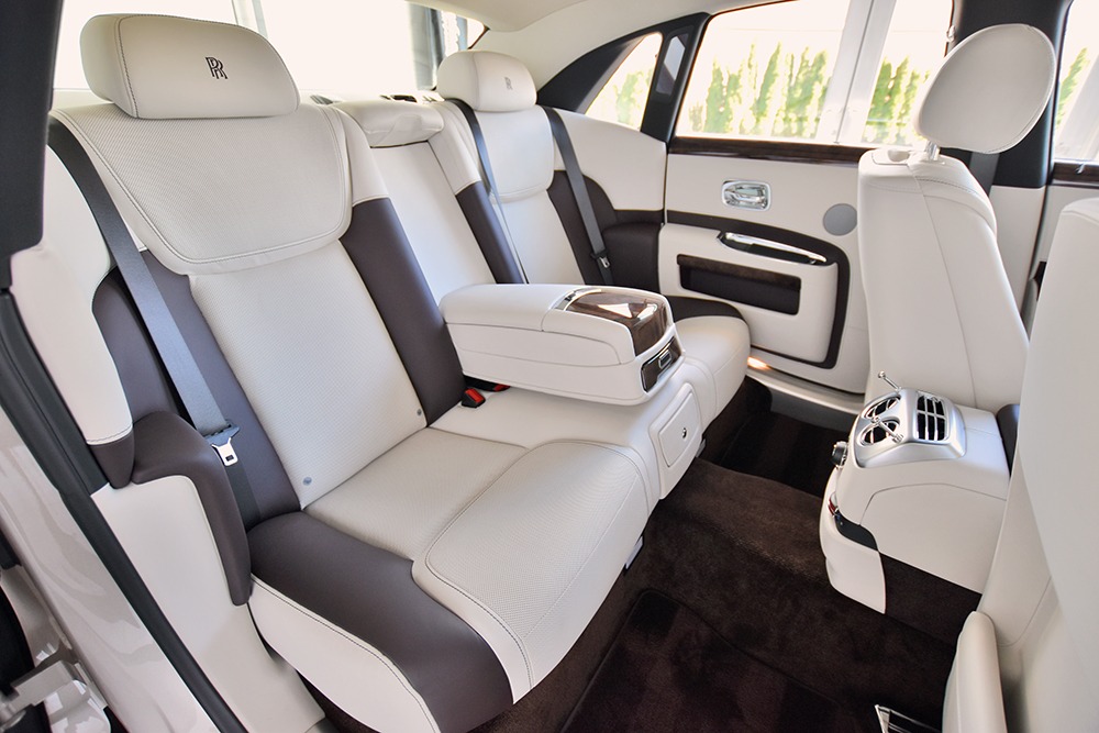 2020 Rolls-Royce Ghost Series II Image 13