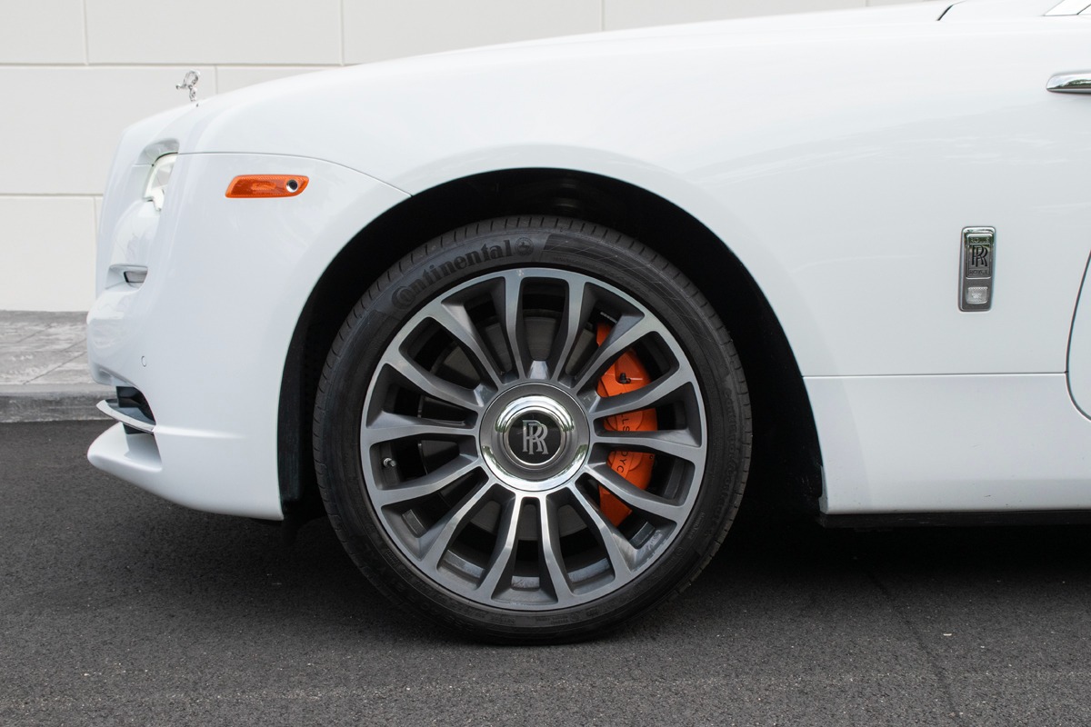 2020 Rolls-Royce Dawn Image 22