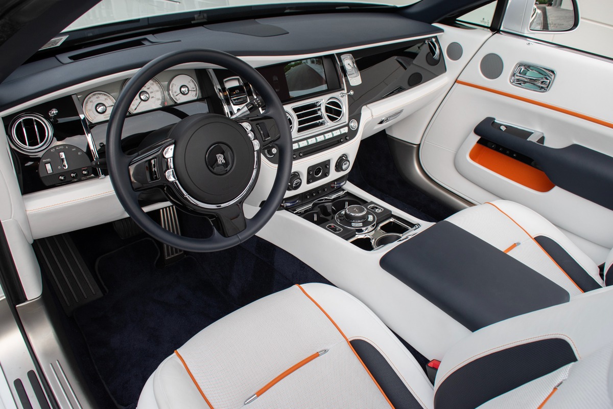 2020 Rolls-Royce Dawn Image 23