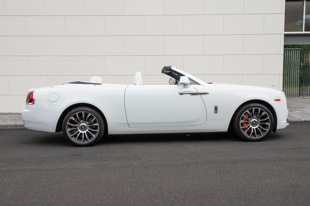2020 Rolls-Royce Dawn Image 3