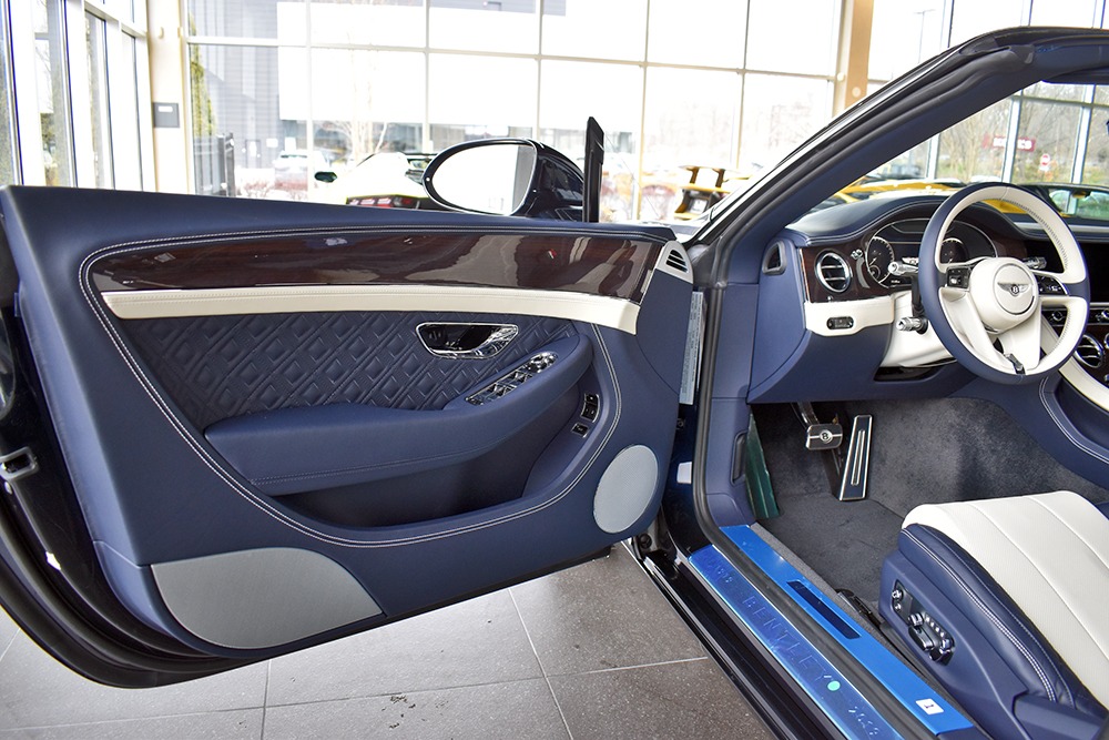 2020 Bentley Continental GT Convertible Image 9