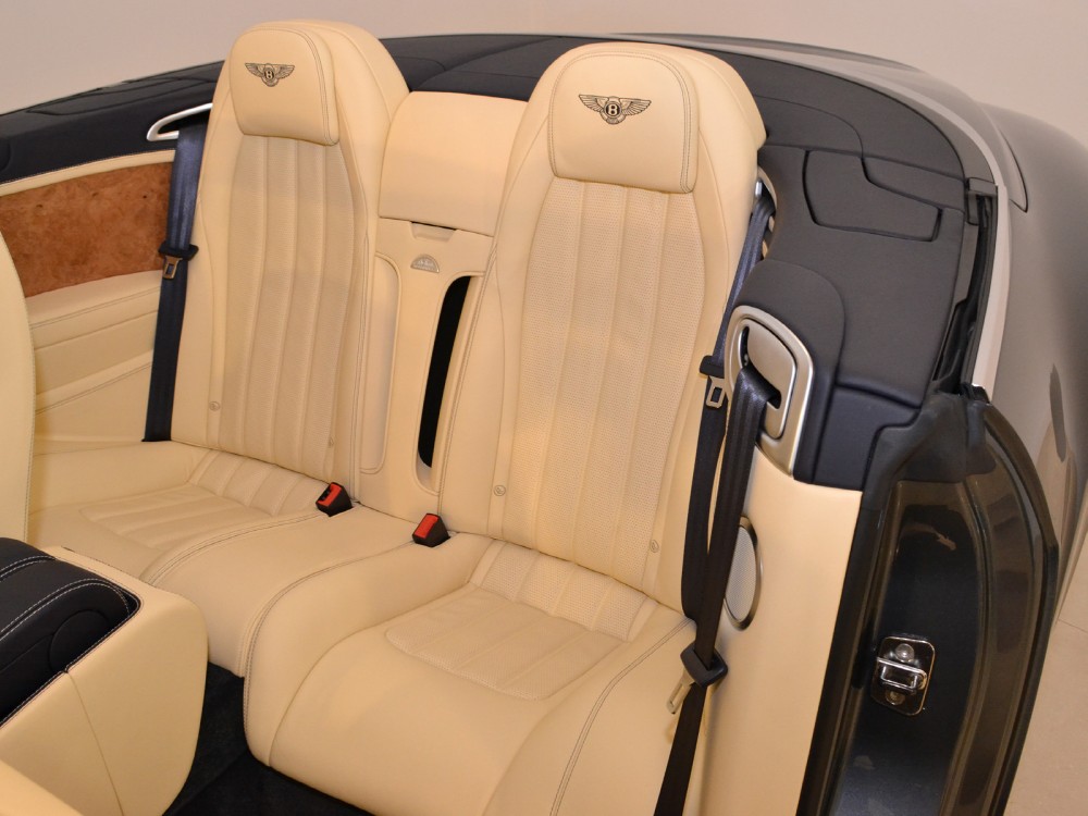 2012 Bentley Continental GT Convertible Image 23