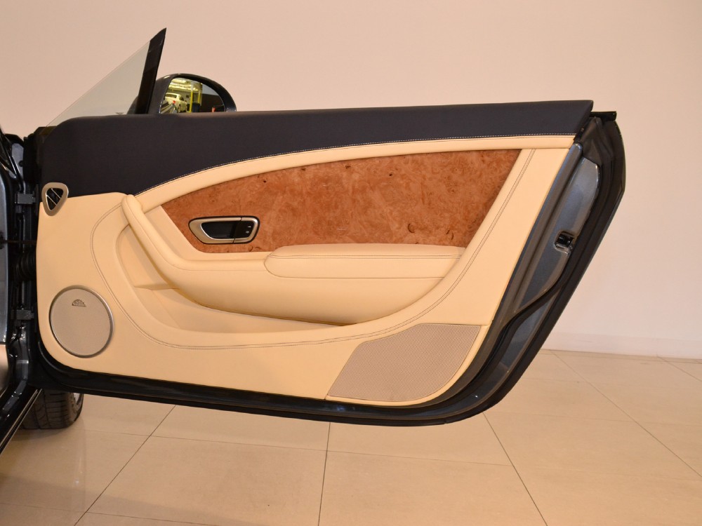 2012 Bentley Continental GT Convertible Image 27