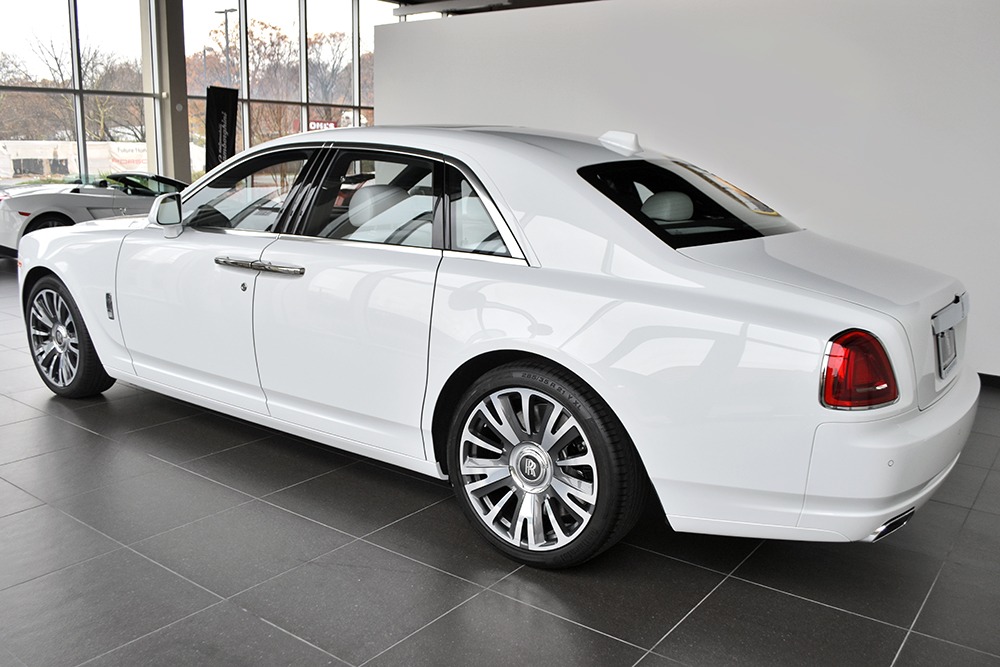 2020 Rolls-Royce Ghost Series II Image 2