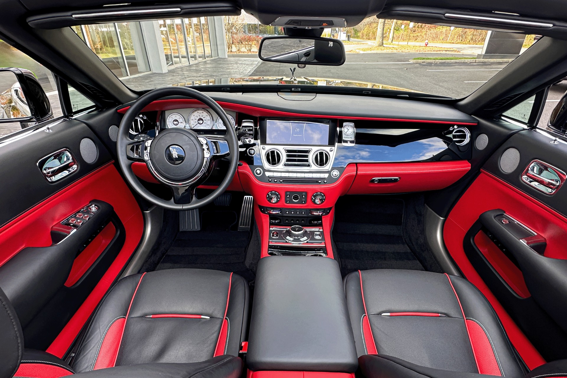 2020 Rolls-Royce Dawn Image 4
