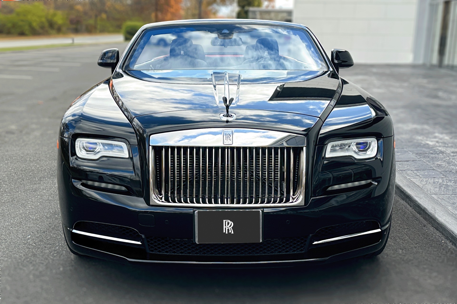 2020 Rolls-Royce Dawn Image 5