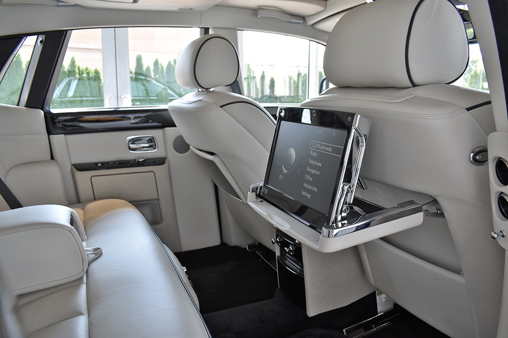 2013 Rolls-Royce Phantom Image 10